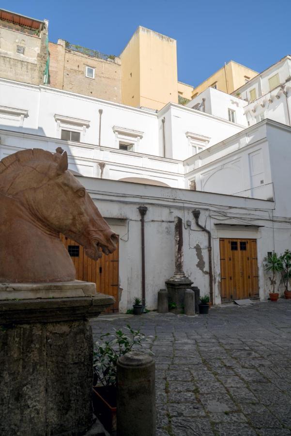 Suite&Luxury Rooms Palazzo Diomede Carafa Nápoles Exterior foto